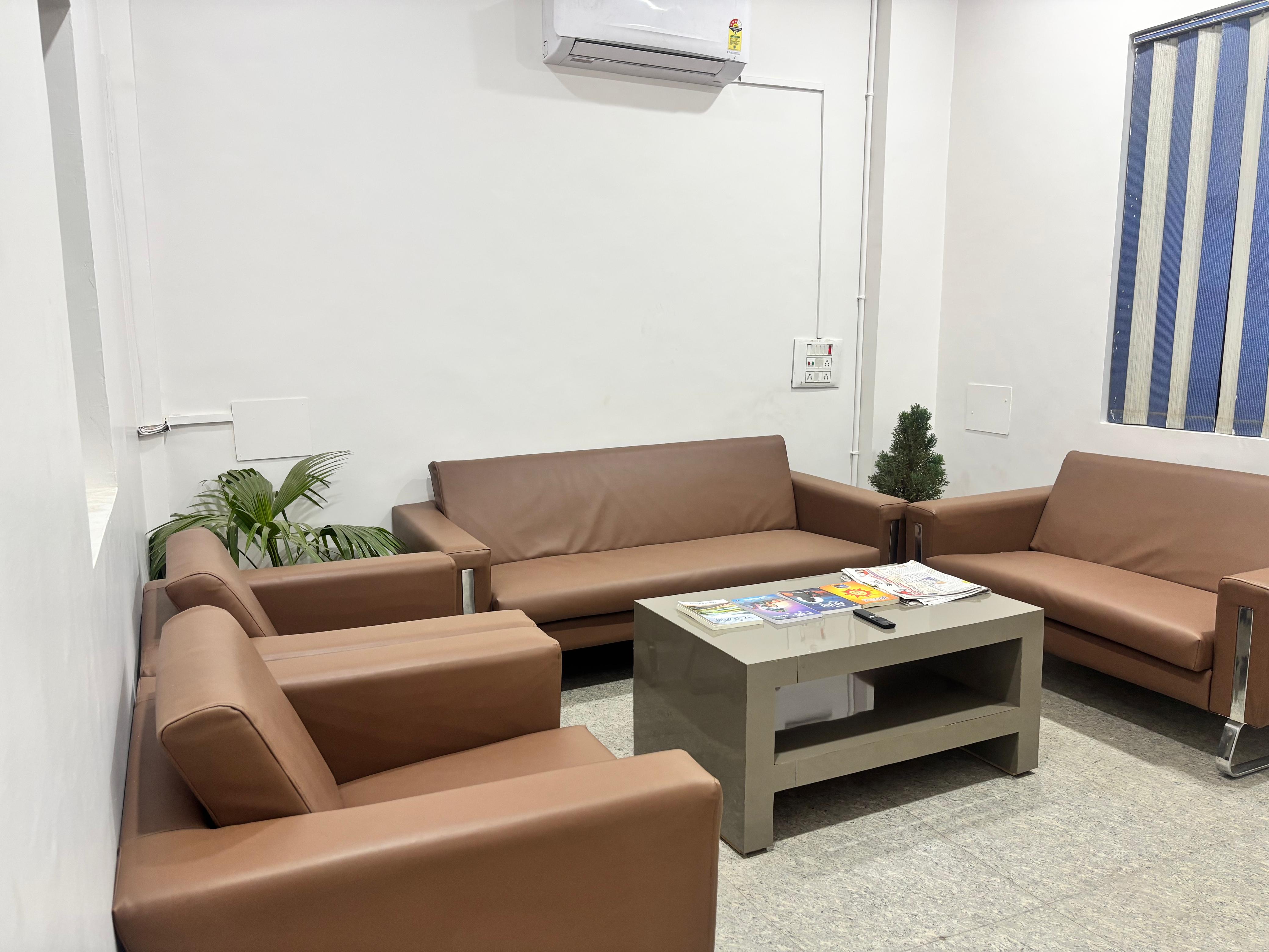 Customer Lounge
