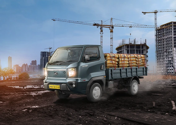 Mahindra Veero Main Shot